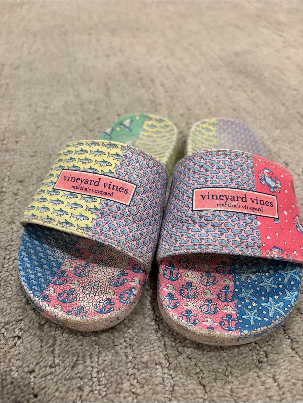 Vineyard Vines Kids Multicolor Nautical Patchwork Slide Sandals as 12/13